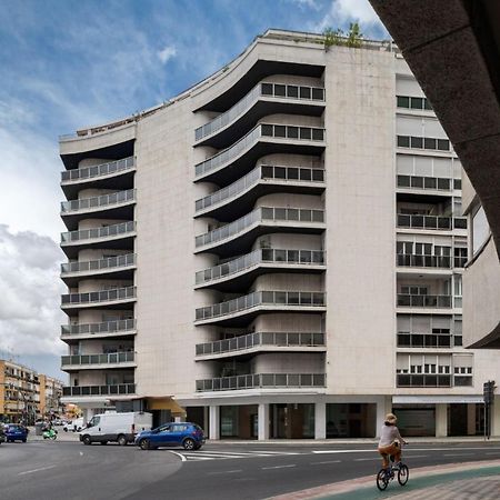 Magno Apartments Principe Seville Luaran gambar