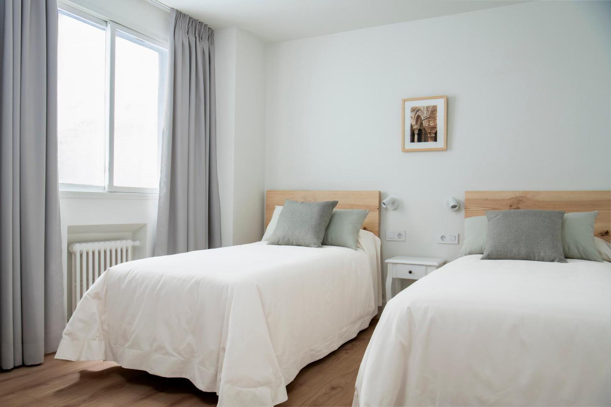 Magno Apartments Principe Seville Luaran gambar