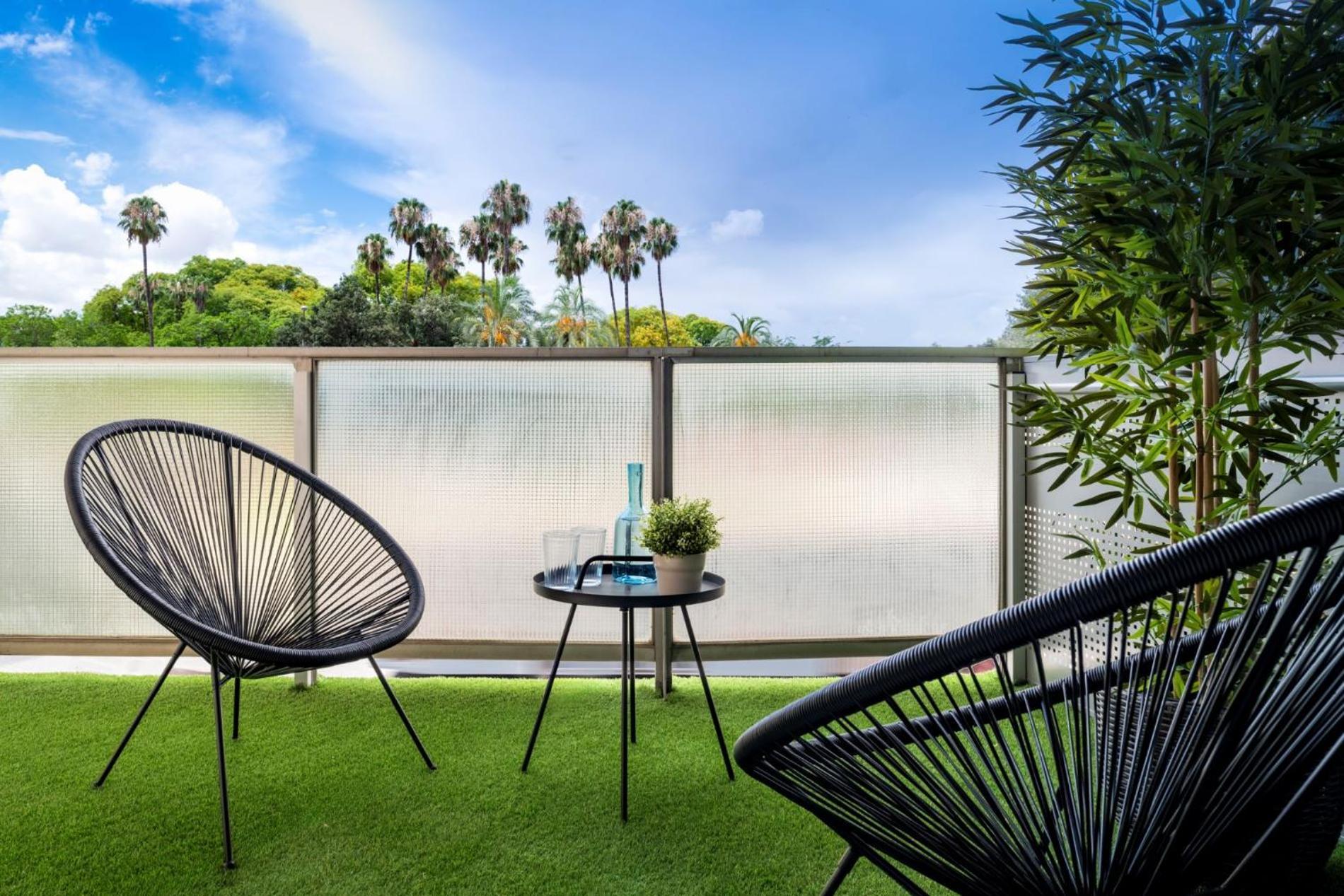 Magno Apartments Principe Seville Luaran gambar